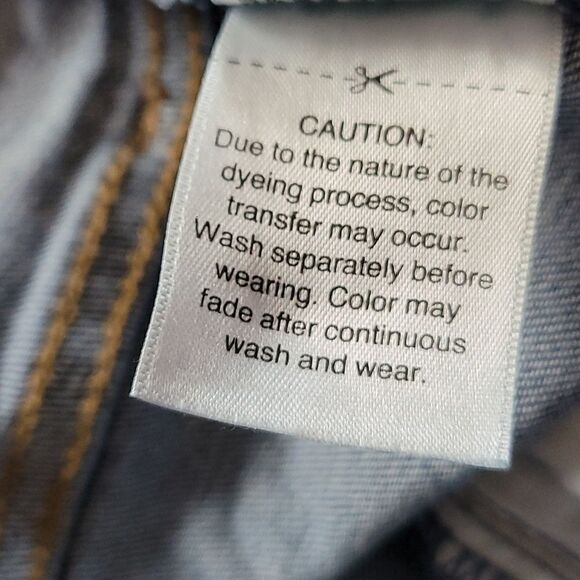 High Waisted Distressed Ripped Blue Jeans Universal Thread Size 2/26 - Picture 9 of 10